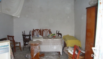 ANOH213 – 80m² Old house in Latsida