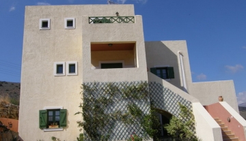 NEAV1831 -Luxurious 310m² property in Neapoli built οn a 6150m² plot