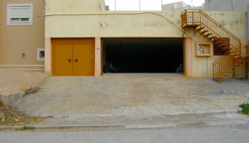ANB3462 – Parking lot in Agios Nikolaos
