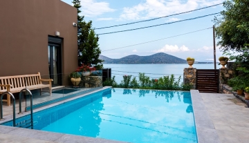 ELV7409 – Luxurious villa with nice views of the sea in Elounda