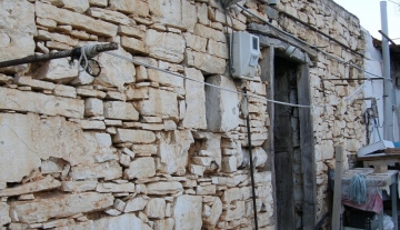THK2145 – 50m2 traditional house in katsikia, Aghios Nikolaos.