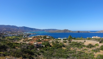 ELPL352 –11.850m2 Plot of land with amazing sea view in Elounda.