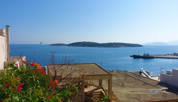 ANA9674 – Apartment with nice sea view in Aghios Nikolaos.
