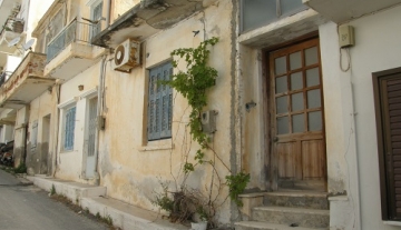 AGUN8542 – 43m2 house on 50m2 plot in Aghios Nikoloas, Crete.
